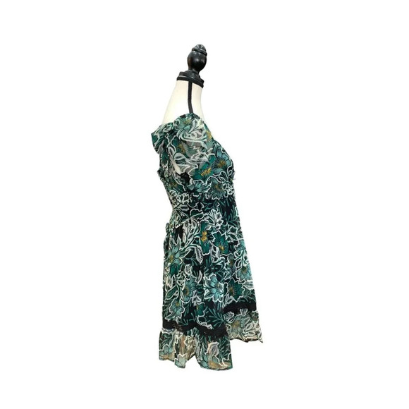 Band of Gypsies Bohemian V-Neck Floral Print Dress With Short Sleeves - Picture 6 of 9